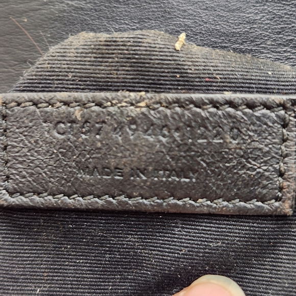 Saint Laurent Loulou Matelasse Shoulder Bag Medium Black Leather - Picture 11 of 15